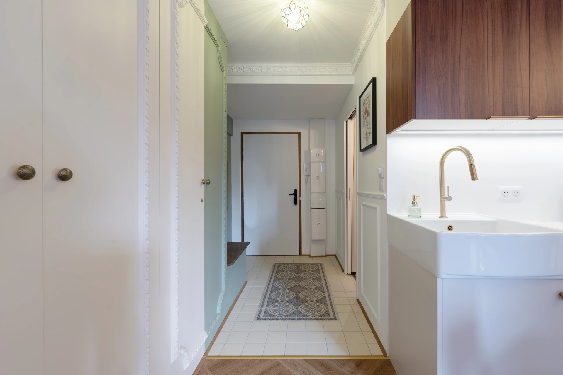 Entrée de l'appartement Art Nouveau